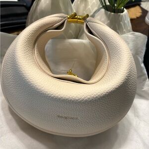 Songmont luna Cream Hobo Bag